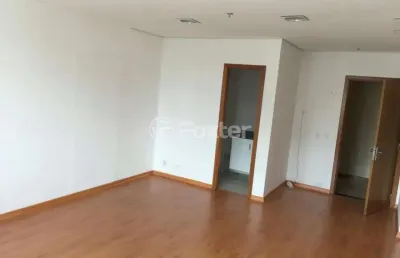 Apartamento com 2 quartos à venda na avenida borges de medeiros, 855, centro histórico, porto alegre, 61 m2 por r$ 230.000