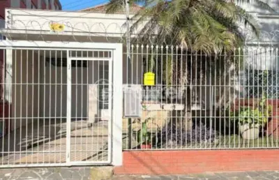 Casa com 3 quartos à venda na avenida pará, 804, navegantes, porto alegre, 100 m2 por r$ 450.000