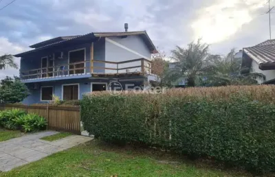 Casa em condomínio fechado com 3 quartos à venda na avenida senador salgado filho, 6863, são lucas, viamão, 365 m2 por r$ 820.000