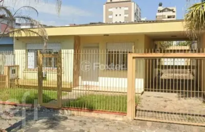 Casa com 3 quartos à venda na rua adão baino, 455, cristo redentor, porto alegre, 180 m2 por r$ 1.250.000