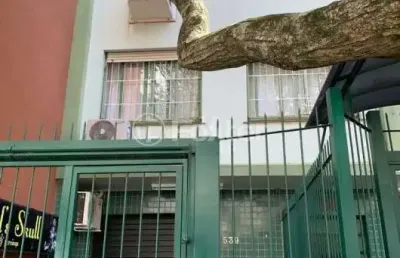 Ponto comercial à venda na rua general bento martins, 539, centro histórico, porto alegre, 29 m2 por r$ 220.000