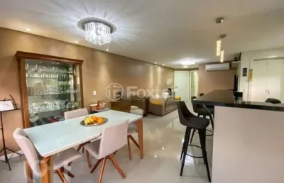Apartamento com 2 quartos à venda na rua santa terezinha, 687, nossa senhora das graças, canoas, 79 m2 por r$ 560.000