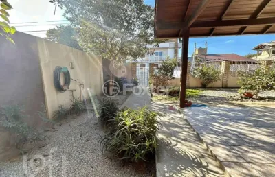 Casa com 4 quartos à venda na rua coruja dourada, 489, campeche, florianópolis, 217 m2 por r$ 2.100.000