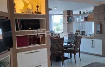 Apartamento com 3 quartos à venda na rua maestro salvador campanella, 394, jardim itu sabará, porto alegre, 130 m2 por r$ 920.000