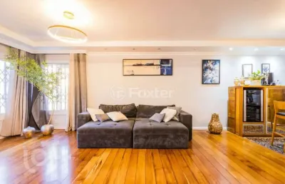 Casa com 5 quartos à venda na rua matias josé bins, 313, três figueiras, porto alegre, 518 m2 por r$ 5.700.000