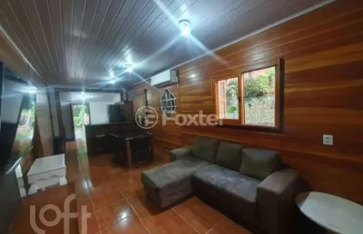 Casa com 2 quartos à venda na rua roma, 134, mato queimado, gramado, 62 m2 por r$ 750.000