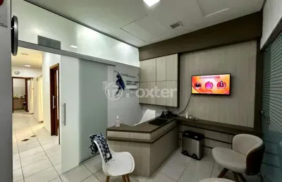 Sala comercial com 1 sala à venda na rua casemiro de abreu, 367, bela vista, porto alegre, 66 m2 por r$ 456.000