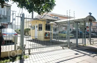 Casa em condomínio fechado com 2 quartos à venda na avenida faria lobato, 1120, sarandi, porto alegre, 66 m2 por r$ 245.000
