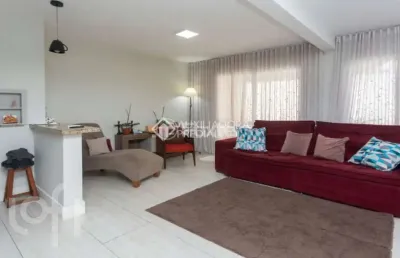 Casa com 4 quartos à venda na rua verdes campos, 260, mário quintana, porto alegre, 156 m2 por r$ 790.000