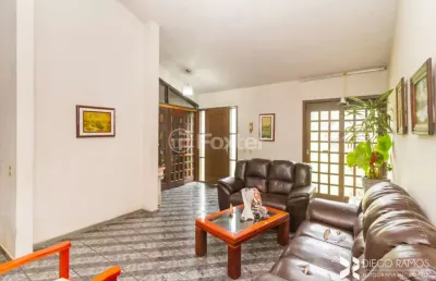 Casa com 4 quartos à venda na rua da gruta, 60, cascata, porto alegre, 241 m2 por r$ 540.000