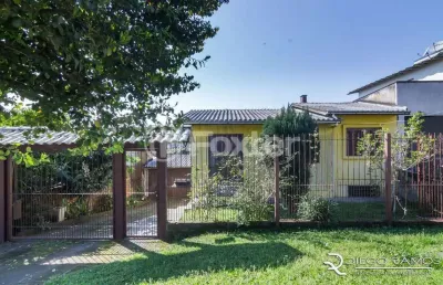 Casa com 3 quartos à venda na avenida outeiro, 368, coronel aparício borges, porto alegre, 98 m2 por r$ 313.000