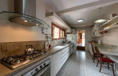 Casa com 5 quartos à venda na rua mutualidade, 48, santa tereza, porto alegre, 422 m2 por r$ 950.000