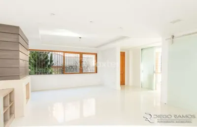 Casa em condomínio fechado com 3 quartos à venda na rua caeté, 525, vila assunção, porto alegre, 292 m2 por r$ 1.180.000