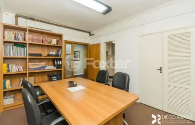 Sala comercial com 3 salas à venda na rua dos andradas, 1261, centro histórico, porto alegre, 303 m2 por r$ 974.700
