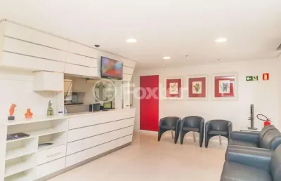 Sala comercial com 3 salas à venda na rua mostardeiro, 05, independência, porto alegre, 222 m2 por r$ 1.805.000