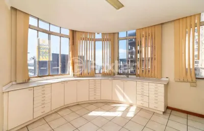 Sala comercial com 4 salas à venda na rua marechal floriano peixoto, 13, centro histórico, porto alegre, 71 m2 por r$ 200.000