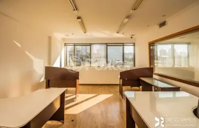 Sala comercial com 1 sala à venda na avenida loureiro da silva, 2001, cidade baixa, porto alegre, 46 m2 por r$ 242.000
