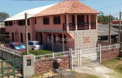 Casa com 6 quartos à venda na rua osvaldo aranha, 4763, centro, cidreira, 256 m2 por r$ 322.000
