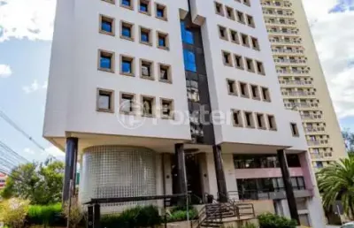 Sala comercial com 5 salas à venda na avenida luiz manoel gonzaga, 450, três figueiras, porto alegre, 129 m2 por r$ 990.000