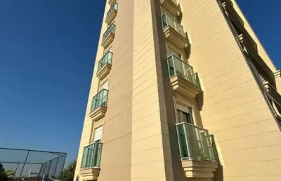 Apartamento com 17 quartos para alugar na rua armando salles de oliveira, 973, parque são tomaz de aquino, indaiatuba, 142 m2 por r$ 7.000