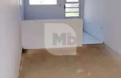 Casa em condomínio fechado com 2 quartos à venda na rua professor alfredo valente, 1006, jardim roma, almirante tamandaré por r$ 250.000