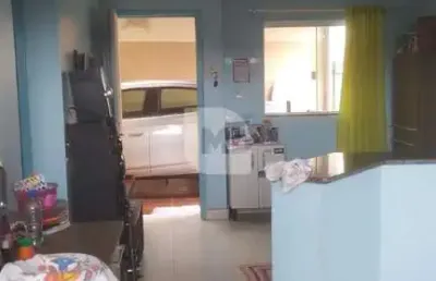 Casa com 2 quartos à venda na rua guerino dea, 264, passauna, araucária por r$ 280.000