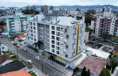 Apartamento semi-mobiliado de 2 quartos sendo 1 suíte e duas vagas em capoeiras - florianópolis - sc