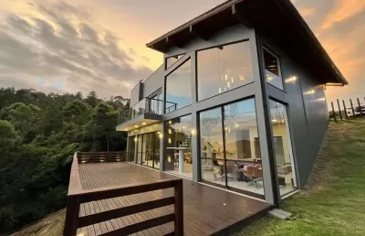 Casa a venda mobiliada de 03 dormitórios  condomínio fechado - rancho queimado-sc