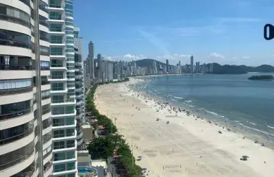 Apartamento / venda / frente mar / 3 quartos / centro