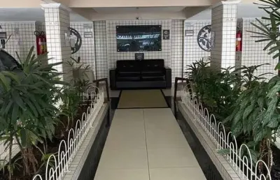 Apartamento 1 dormitório com sacada a 240 m da praia
