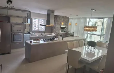 Apartamento com 4 quartos à venda na Rua 2650, 57, Centro, Balneário Camboriú