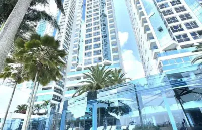 Apartamento frente mar / 4 suítes / costão da barra / balneário camboriú
