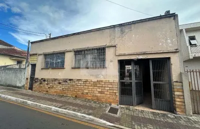 Terreno com 2 quartos  à venda, 330.00 m2 por r$550000.00  - centro - ponta grossa/pr