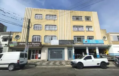 Apartamento com 2 quartos  para alugar, 50.00 m2 por r$900.00  - centro - ponta grossa/pr