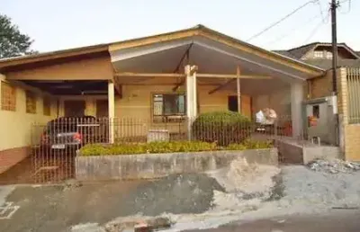 Casa residencial com 3 quartos  à venda, 170.00 m2 por r$220000.00  - neves - ponta grossa/pr