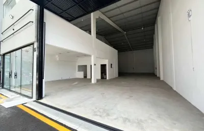 Comercial para alugar, 470.00 m2 por r$9900.00  - centro - ponta grossa/pr