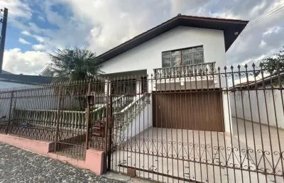 Casa residencial com 3 quartos  à venda, 230.00 m2 por r$1200000.00  - jardim carvalho - ponta grossa/pr