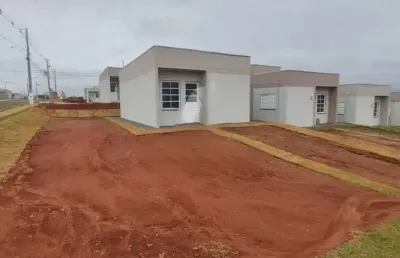 Casa residencial com 2 quartos  à venda, 49.00 m2 por r$205000.00  - uvaranas - ponta grossa/pr