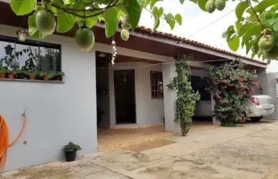 Casa residencial com 2 quartos  à venda, 124.00 m2 por r$360000.00  - uvaranas - ponta grossa/pr