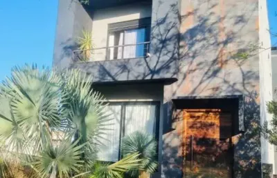 Casa em condomínio para alugar, 354.00 m2 por r$11000.00  - jardim carvalho - ponta grossa/pr