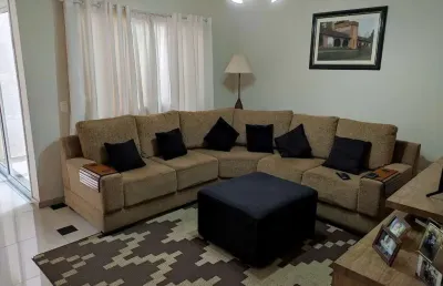 Sobrado a venda no condomínio residencial lago da serra