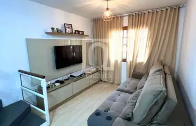 Sobrado à venda em condomínio com 3 quartos em cotia