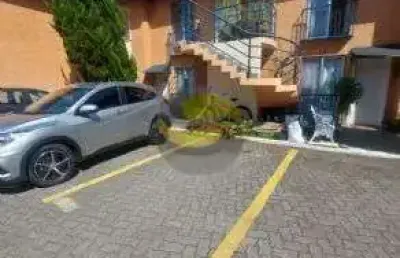 Casa 2 dormitórios, com planejados, lazer, ótima localização, 1 vaga.