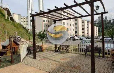Apartamento pronto para morar, 2 dormitórios, a apenas 3 minutos do centro