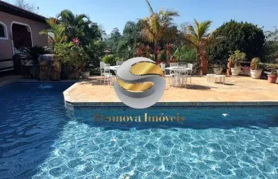 Casa térrea, estilo fazenda condomínio de excelente padrão