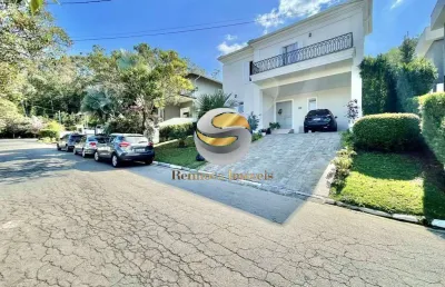 Exclusivo, casa com 8 vagas, 268 m² de construção em 500 m² de terreno,