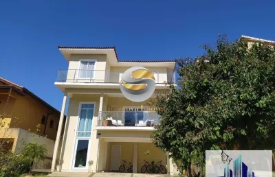 Sobrado com 03 suítes ótima vista 05 vagas de garagem