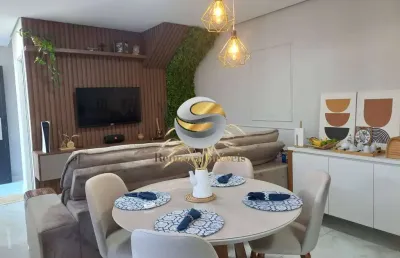 Casa nova com móveis sob medida, bem decorada, 2 dormitórios.
