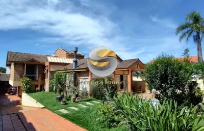 Casa 3 dorm. 1 suite, espaço gourmet, edícula, aceita permuta.