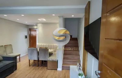 Casa com 2 dormitórios planejados em condomínio fechado – ótima localização